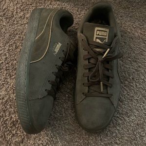 Mens Pumas